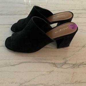 Black leather slides with block heel